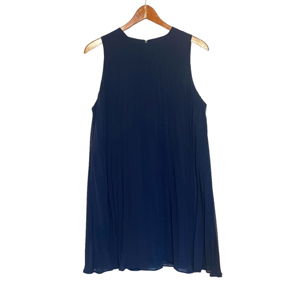 BB Dakota Sleeveless‎ Pleated Navy Swing Mini Dress Size S - Picture 1 of 5